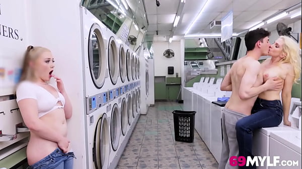 Play MP4 - Stepmom and Step Daughter In Steamy Laundromat