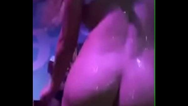 بنت بترقص_رقص مكسسي يبين خرم كسها الفشيخ