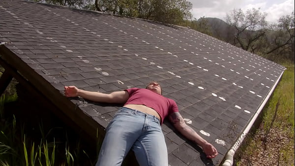 Jackson Helps Guy With His Ass & Mouth 