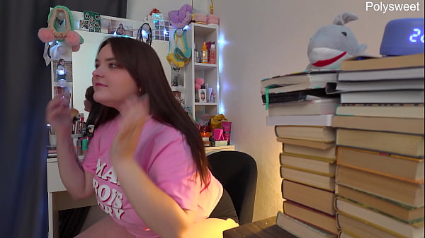 Nonton Russian Actress Shoots Solo Backstage Video thumbnail
