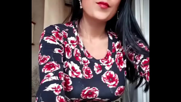 Nonton Bailando En Mi S Ratos Libres thumbnail