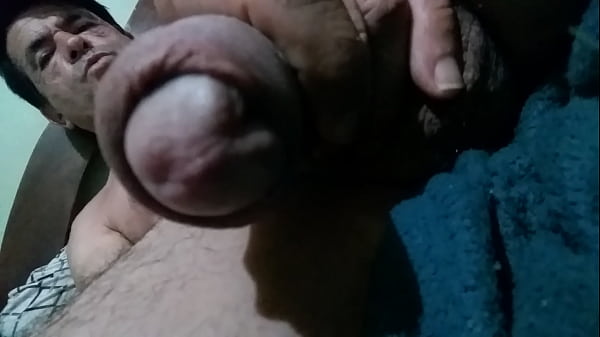 Play MP4 - C&eacute;lio Borba boy Brazilian Curitiba city