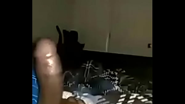 Play MP4 - jacking off