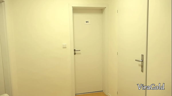 Play MP4 - Porno Clown Prank with Fucking Pussy and Cumshot&period; Vira Gold with Camilla Moon