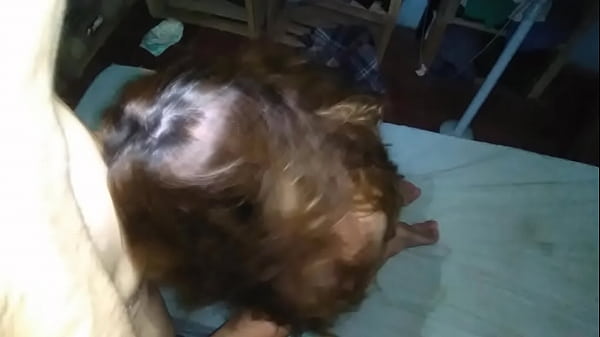 Play MP4 - Chupandomela mientras grabo con el celular y cogemos de perrito