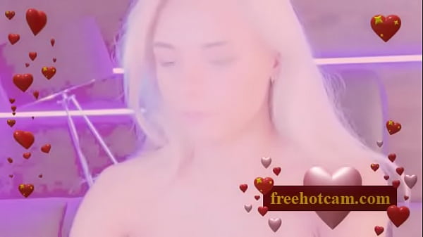 Skinny hot chick home alone 