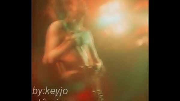 Tentei botar no nas redes sociais mas n&atilde;o deu certo por causa bots fdp's 