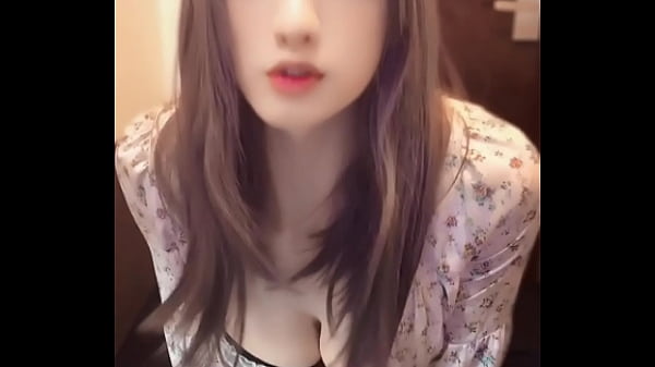 Play MP4 - 【個撮】ビッチと清楚な男の娘がオナニーする動画