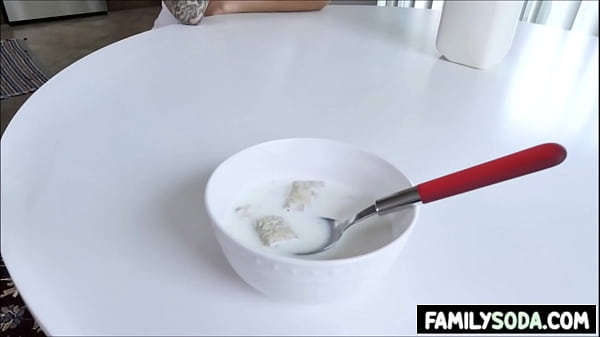 Trashy_stepmom eats_stepsons sausage for breakfast