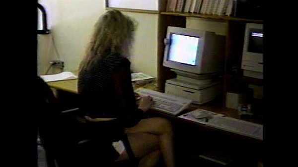 Play MP4 - LBO - M Series 01 - scene 2