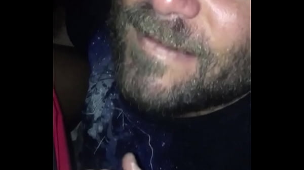 Play MP4 - White Guy sucking Black Dick