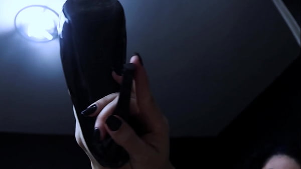 Nonton Brincando Meus Pezinhos E Fodendo A Bucetinha thumbnail