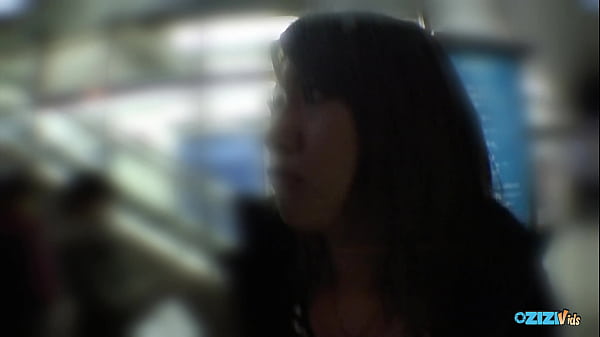 Nonton A Charming Girl Is Taken Out thumbnail