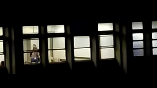 Play MP4 - 10150728481894431 25076