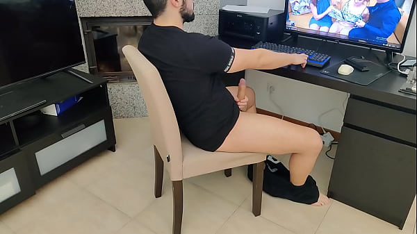 Play MP4 - mature gives her stepson a handjob while watching porn