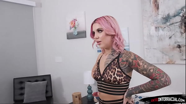 Wife Luna_Legend likes to_fuck ifohubby