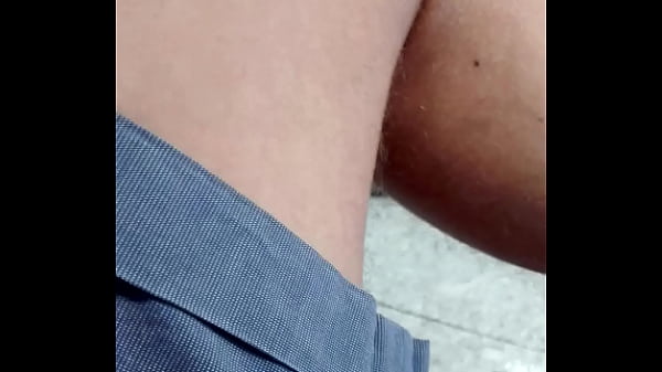 Nonton Bom C&uacute; Em Jeans thumbnail