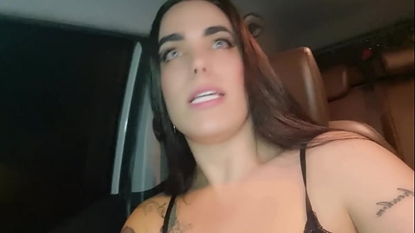 delivery, sai pra dar e acabei fodendo o cu do puto da academia 