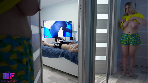 Play MP4 - Stepdaughter spying on stepdad part 2