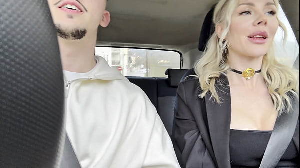 Me Subo Al Coche De Un Desconocido Y Me Lo Follo thumbnail