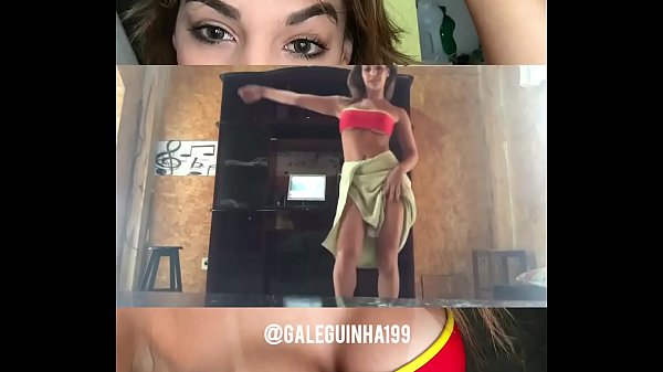 Galeguinha1999 dançando detoalha