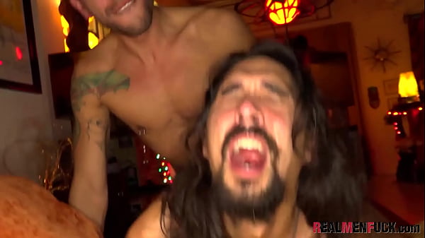 Studs Raw Breed After Blowjob In 3some 