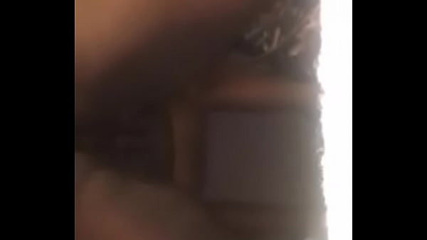 F1EBDCE0-7C94-4CF2-BCF4-664546F9CD3B.MOV 