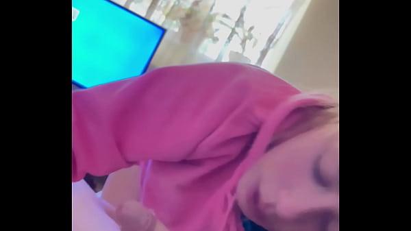 I found this bitch in the hood then i fucked her face