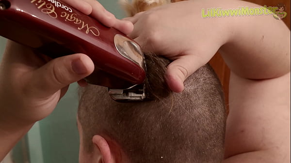 Time For A Topless Shave thumbnail