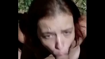 Paguei o uber com boquete e ganhei leitinho na boca 