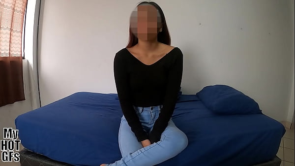 Nonton &iexcl;m&eacute;temela Por Favor, Mi Co&ntilde;ito Est&aacute; Bien Mojado! thumbnail