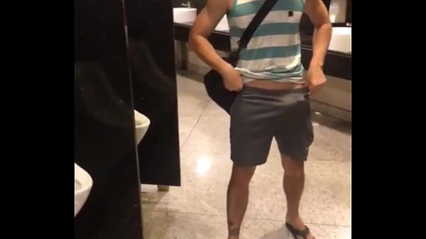 Safadeza No Banheiro Do Shopping E No Onibus thumbnail