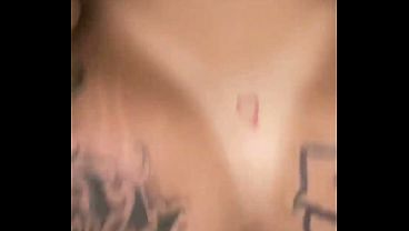 Eu E Minha Amiga Dividimos O Mesmo Macho Que Encontramos Na Praia - Luana Prado thumbnail