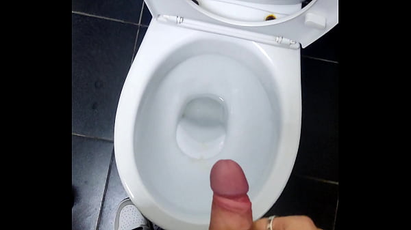 Public Hot Jerking Off thumbnail