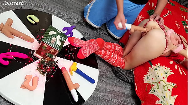 Play MP4 - Double WIN&excl; Two Thrusting Dildos Destroying Her Tight Pussy