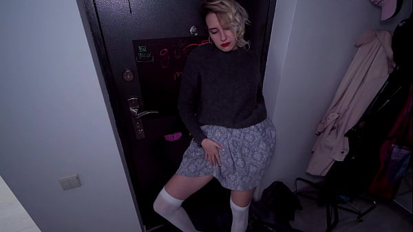 Step Sister Came To Home And Seduced While In Playing Playstation 4 thumbnail