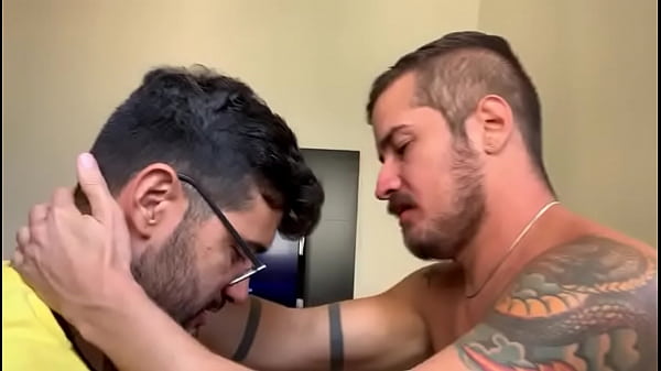 Play MP4 - Rick paix&atilde;o e Marcos goiano