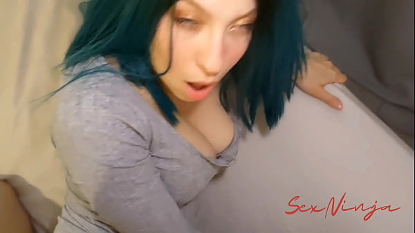 Play MP4 - Hiding in the Closet to Prank my Step-Sister went Wrong