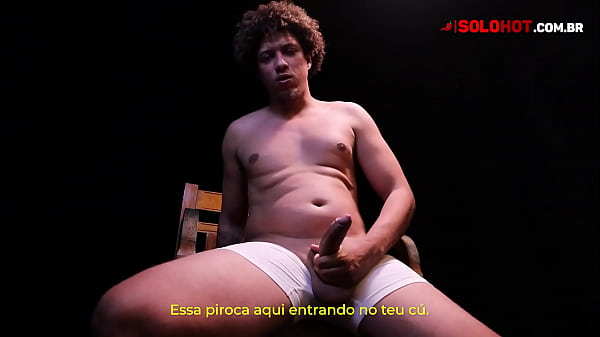 Gostoso Batendo Punheta thumbnail
