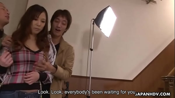 Play MP4 - Asian slut getting gang banged by the dudes