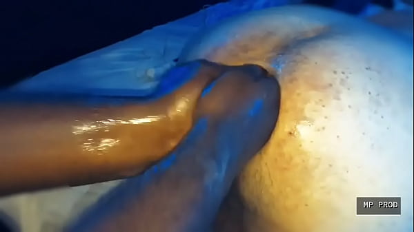 Play MP4 - Up The Bear Hole