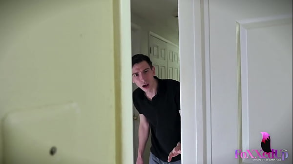 Play MP4 - Young Beauty Jenna Foxx and Her BF Do Threesome With His Step Mom&quest;&excl;