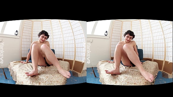 Enjoy as short haired brunette amateur girl eden teases herself and postpones her orgasm for as long as possible in this hot 3d video from yanks