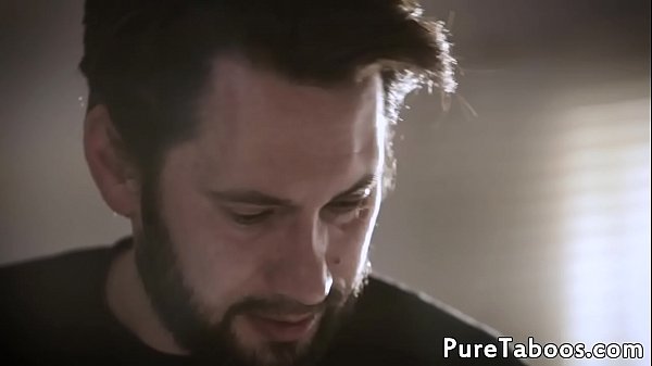 Taboo teen fucked and pussylicked_in trio