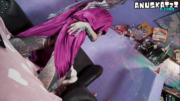 Ink covered beauty&rsquo;s livestream featuring anal fun