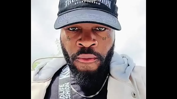 Nonton Level Up thumbnail