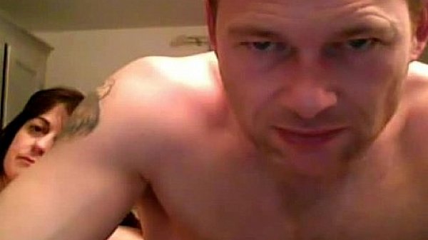 Couple show how they fuck to chatroom 2