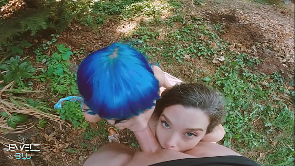 Nymphette double blowjob 