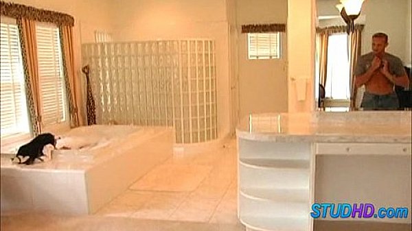 Stud fucks babe 0517 