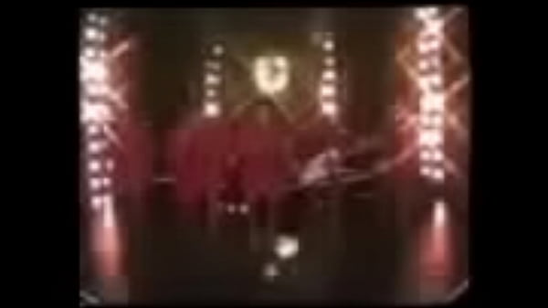 Nonton Trim.09237a86-4acd-4d10-a998-b76cf8f707ef.mov thumbnail